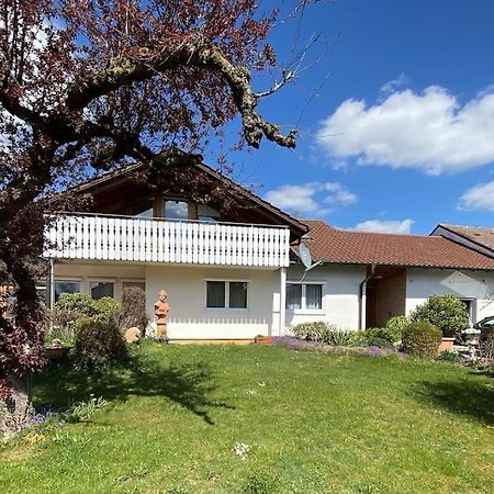 Gemuetliche Wohnung Bei Bad Waldsee Mit Balkon 外观 照片